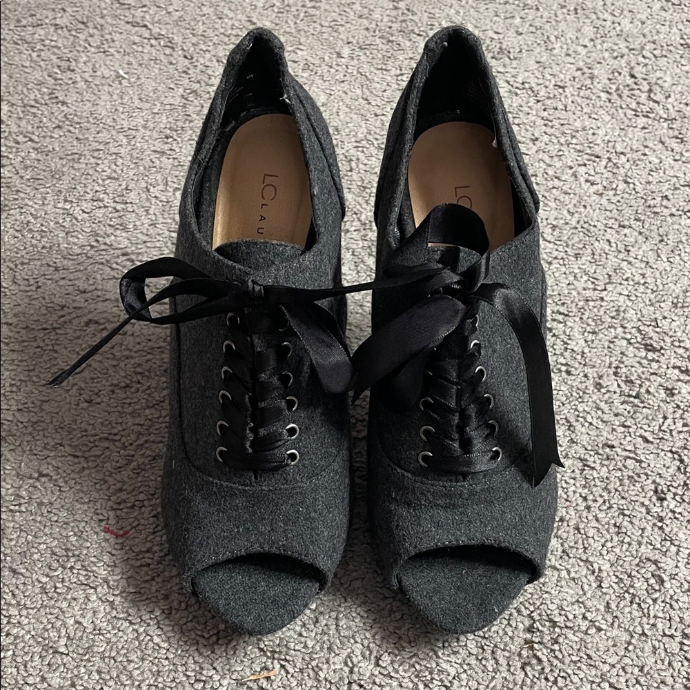 LC Lauren Conrad Women's Gray & Black Lace-Up Peep-Toe High Heeled Booties 7